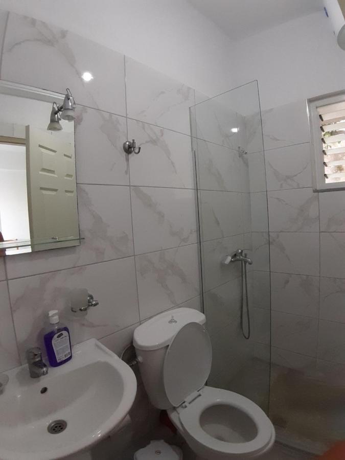 Luigi S Fairyview Apartment Sarande Luaran gambar