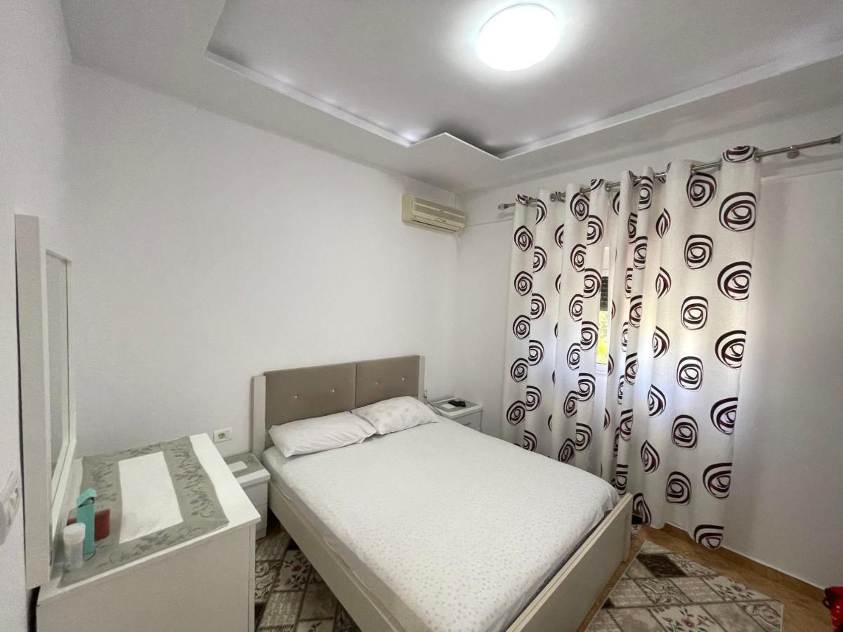 Luigi S Fairyview Apartment Sarande Luaran gambar